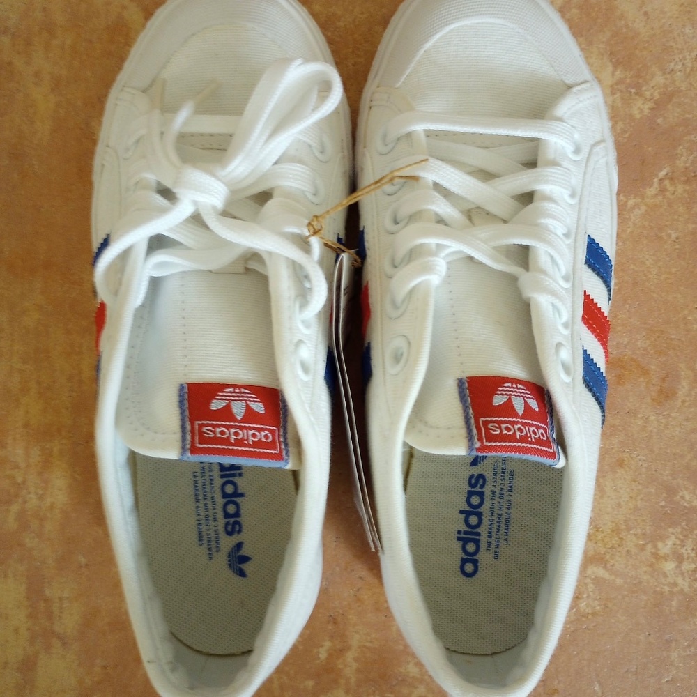 NEW Adidas NIZZA canvas shoes with blue and red stripes size 4.5